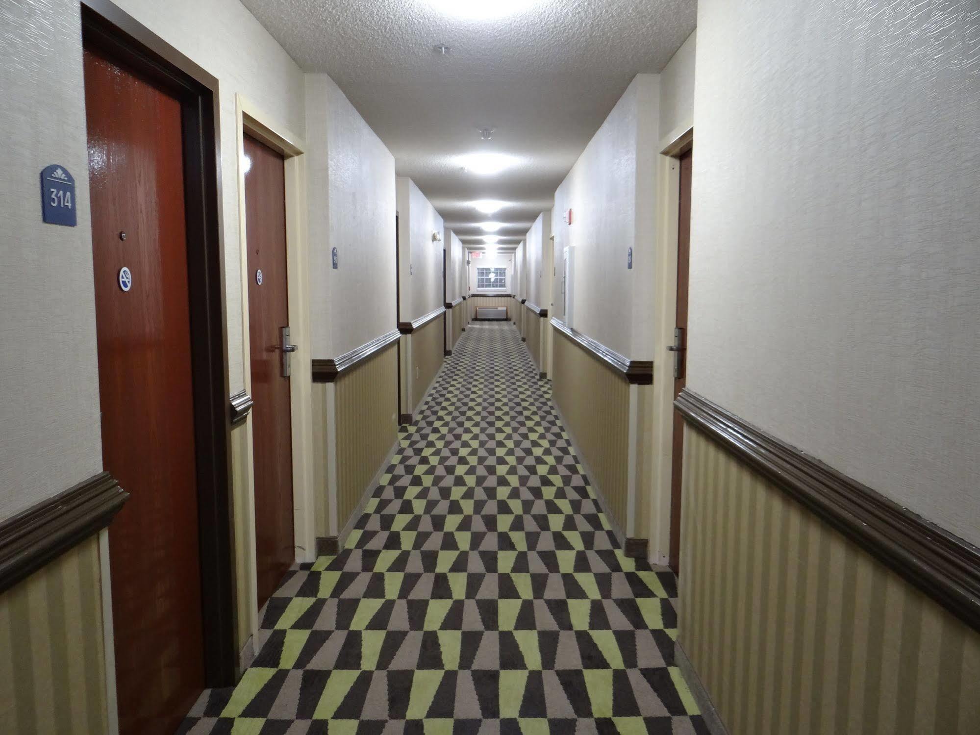 Microtel Inn And Suites - Солсбері Екстер'єр фото